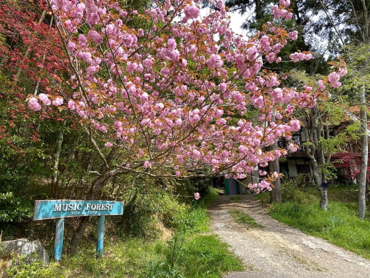 Tamba-Sasayama Music Forest Villa&Camp מראה חיצוני תמונה